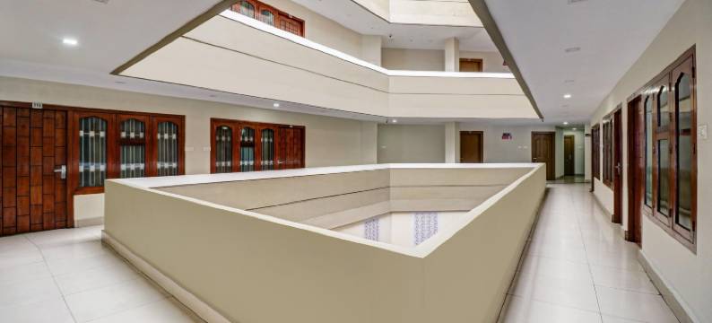 Treebo 达尔维什公寓 - 距火车站500米(Treebo Darwesh Residency - 500m Railway Station)图片