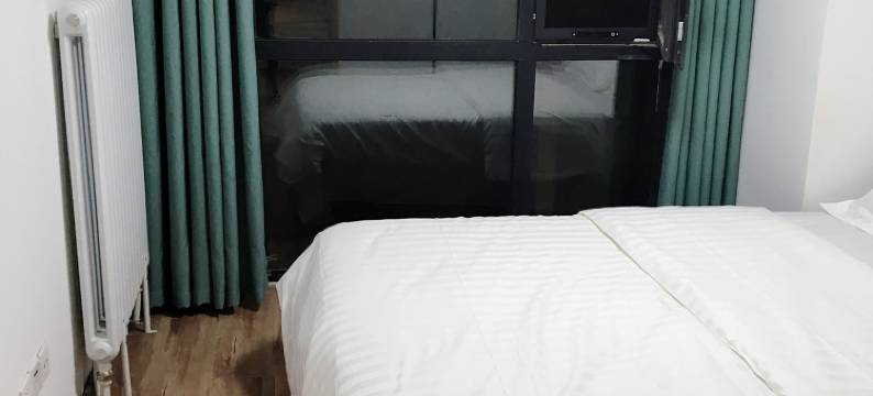 轻奢HYF酒店式公寓(建设西路1号分店)图片