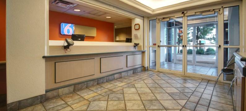 犹他利哈伊- 感恩点 6号汽车旅馆(Motel 6 Lehi, UT – Thanksgiving Point)图片