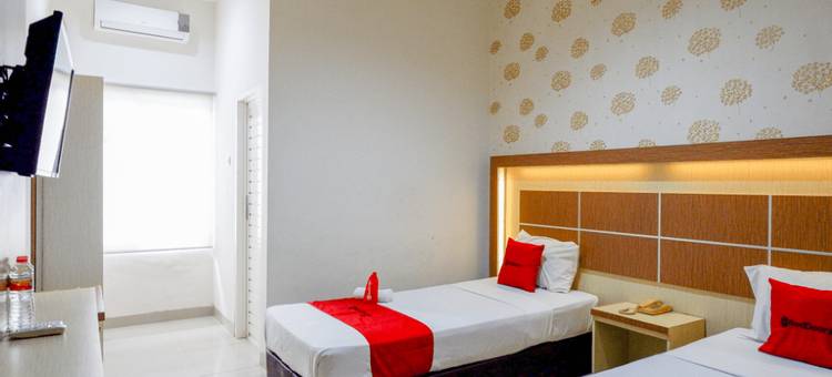 红多兹@布米帕鲁皮酒店(RedDoorz @ Hotel Bumi Palupy)图片