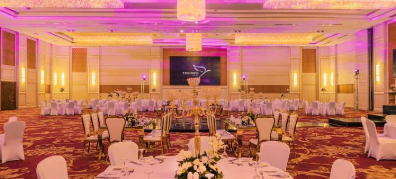 凯旋豪华酒店(Triumph Luxury Hotel)图片