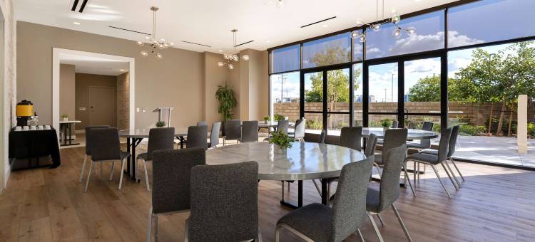 阿纳海姆希尔顿花园度假酒店(Hilton Garden Inn Anaheim Resort)图片
