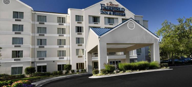 罗利达勒姆机场/三角研究园万枫套房酒店(Fairfield Inn & Suites Raleigh-Durham Airport/Research Triangle Park)图片
