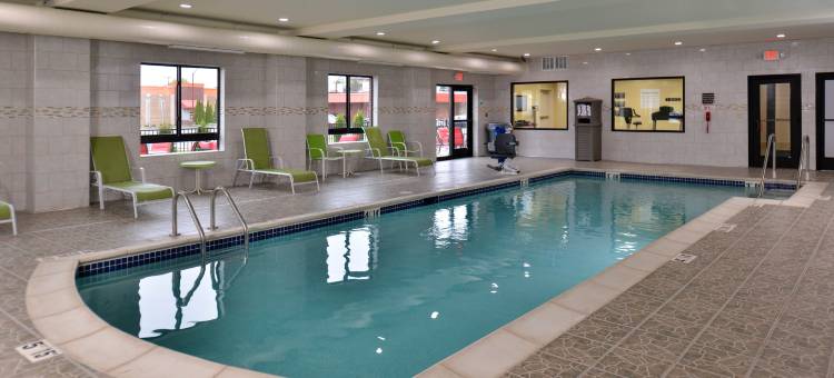 智选假日套房酒店-迪尔伯恩西南/底特律地区(Holiday Inn Express & Suites Dearborn SW - Detroit Area)图片