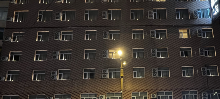 宁武华美酒店图片