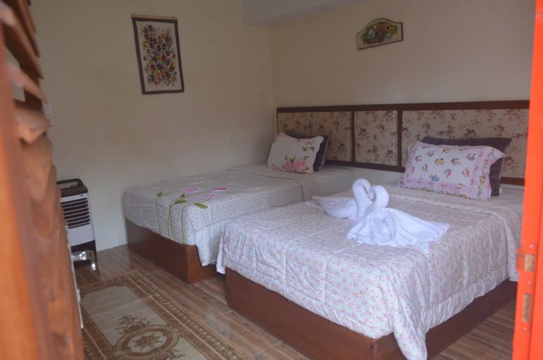 Omah Kloewoeng Resort Kaliurang Hotel Overview