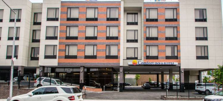 舒适套房酒店-近体育场(Comfort Inn & Suites Near Stadium)图片