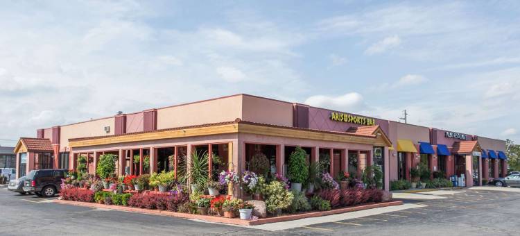 西艾利斯-密尔沃基戴斯酒店(Days Inn by Wyndham West Allis/Milwaukee)图片