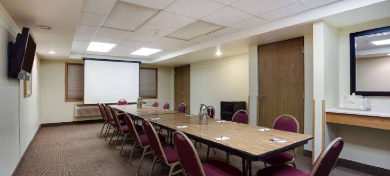 托玛美吟温德姆酒店(AmericInn by Wyndham Tomah)图片