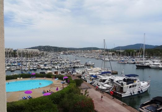 Les Cascadelles Hotel Overview