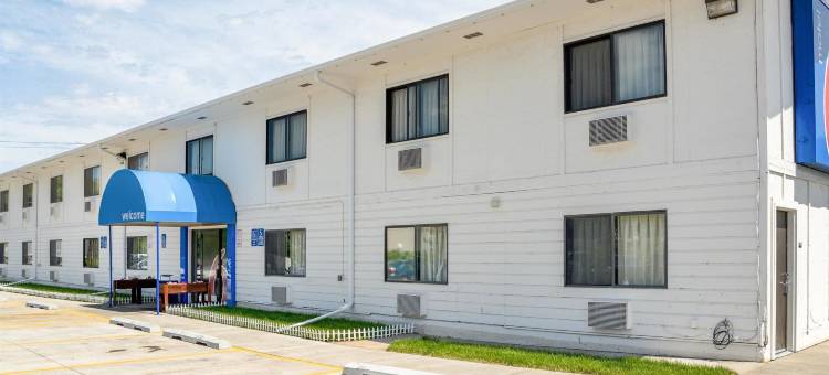 德卢斯6号汽车旅馆(Motel 6 Duluth, MN)图片