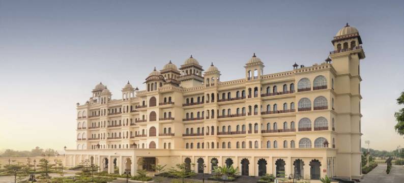 尼瓦萨利乌代宫，雷迪森个人会员(Uday Palace, Navsari, A Member of Radisson Individ)图片