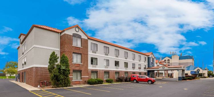 都会工作室密尔沃基机场(Suburban Studios Milwaukee Airport)图片