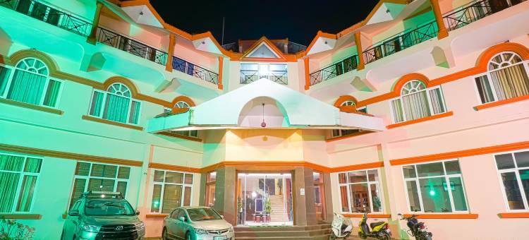 乌塔卡蒙德拜克阳光大酒店(The Byke Sunshine Grand Ooty)图片