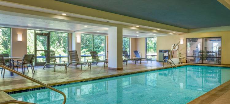 雷纳姆-陶顿欢朋酒店(Hampton Inn Raynham-Taunton)图片