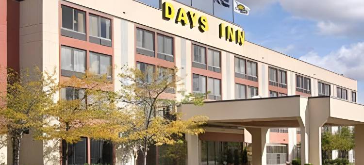 伊利娱乐场附近克拉丽奥酒店(Clarion Pointe Near Erie Casino)图片