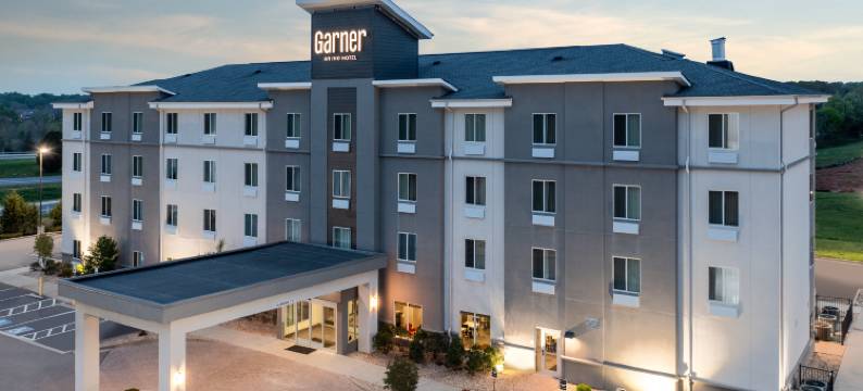 克拉克斯维尔东北加纳酒店(Garner Hotel CLARKSVILLE NORTHEAST by IHG)图片