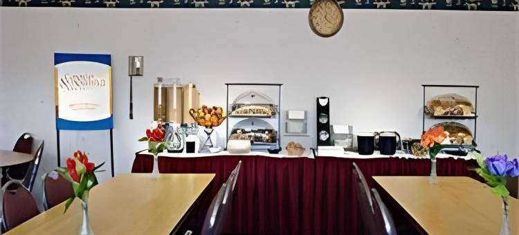 西基洛纳温德姆速8酒店(Super 8 by Wyndham West Kelowna BC)图片