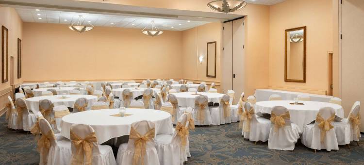 图森华美达酒店(Ramada by Wyndham Tucson)图片