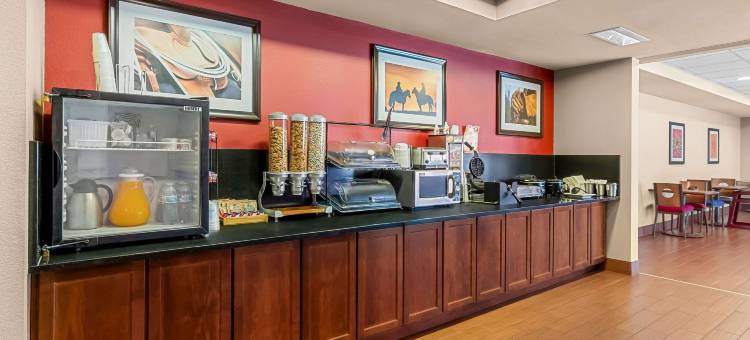 昆特品质酒店(Quality Inn)图片