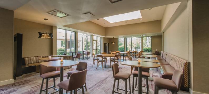 纳舒厄万豪万怡酒店(Courtyard Nashua)图片