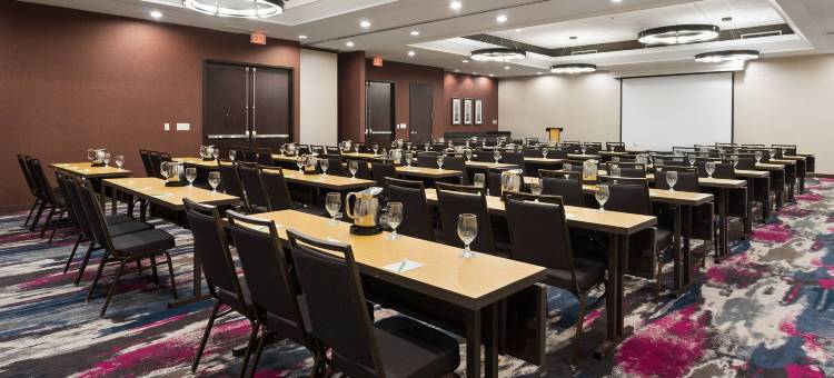 迈阿密市中心/布里克尔区万怡酒店(Courtyard Miami Downtown/Brickell Area)图片