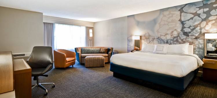 海恩尼斯科德角万怡酒店(Courtyard Cape Cod Hyannis)图片