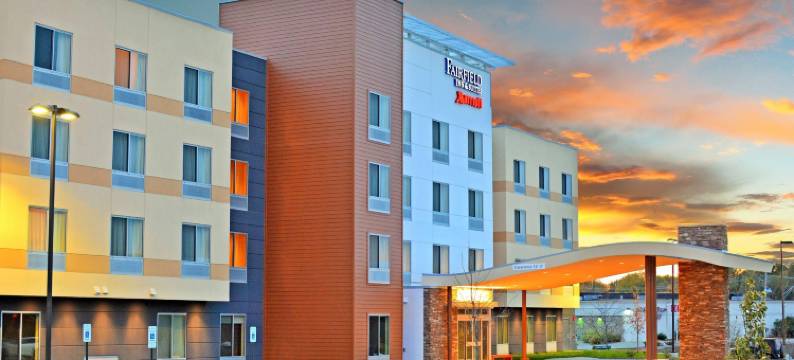 奥马哈西北万枫酒店及套房(Fairfield Inn & Suites Omaha Northwest)图片