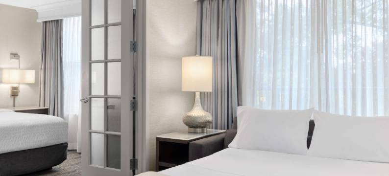 芝加哥唐纳斯格罗夫欢朋套房酒店(Hampton Inn & Suites by Hilton Downers Grove Chicago)图片