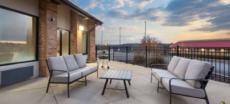 沃伦顿呗盟套房酒店(Baymont by Wyndham Warrenton)图片