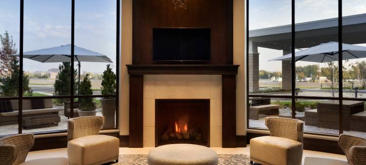 希尔顿安泊酒店-西勒鸠斯命运美国(Embassy Suites Syracuse Destiny USA)图片