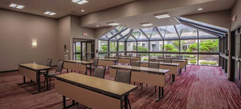 林可夫雷德班克万怡酒店(Courtyard Lincroft Red Bank)图片