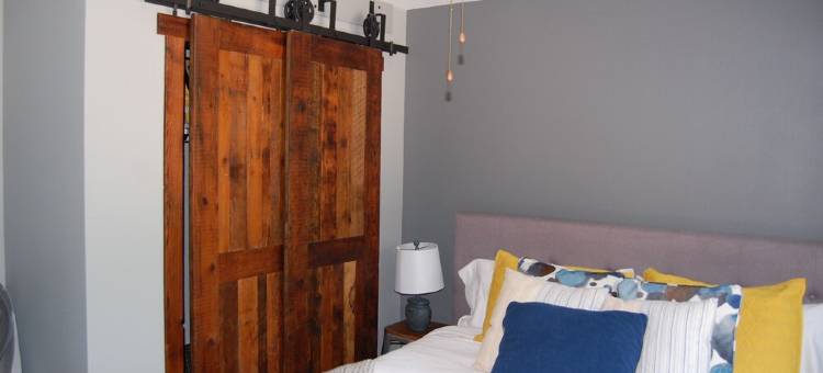 Tranquil, Cozy, Luxurious Family, Pet and Handicap Friendly Home in Luck, WI.图片
