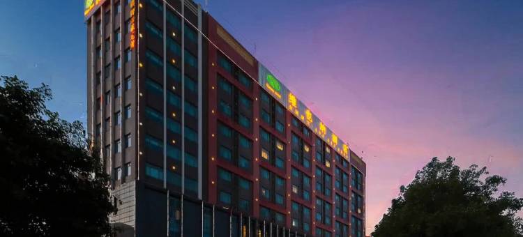 维也纳酒店(佛山季华路张槎地铁站店)图片