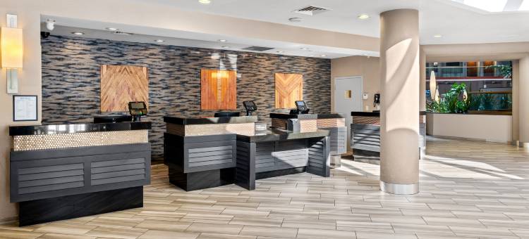 希尔顿惠庭套房酒店欧文橙县机场(Embassy Suites by Hilton Irvine Orange County Airport)图片