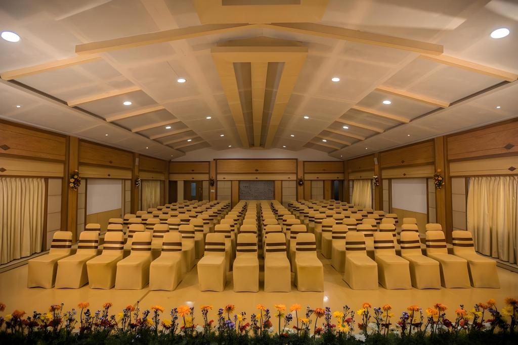 Hotel Kodai International Over view