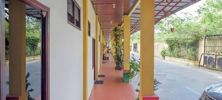 红多兹酒店-近三马林达广场(RedDoorz Near Samarinda Square)图片