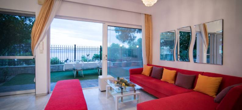 艾厄斯夏季别墅(Aias Summer House)图片