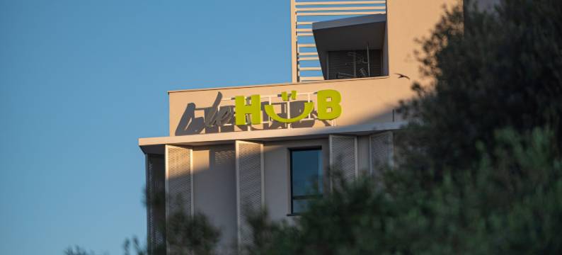 普里维洛奇斯图伦中心火车站公寓酒店(Apparthotel Privilodges Toulon)图片