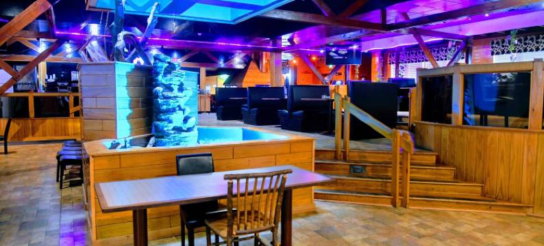 道格拉斯会议中心旅馆(Douglas Inn and Conference Center)图片