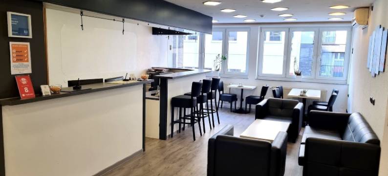 法兰克福埃德尔酒店(Adler Hotel Frankfurt)图片