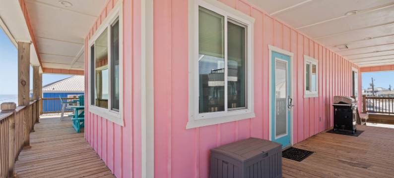 Beachfront Access and Stunning Views - Luxurious Coastal Paradise图片