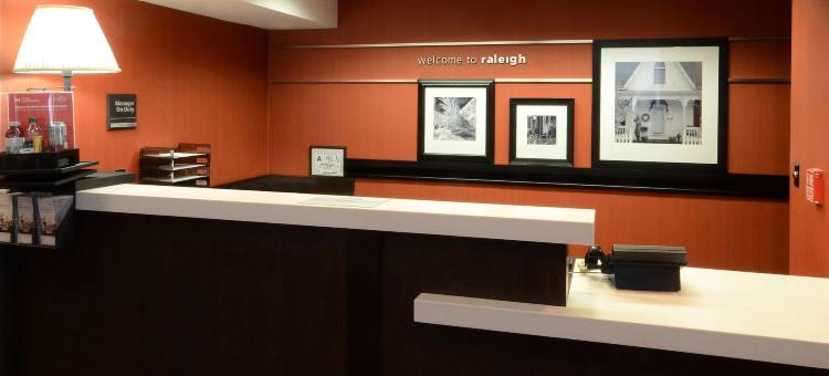 希尔顿欢朋酒店-罗利资本大道北(Hampton Inn Raleigh-Capital Blvd North)图片