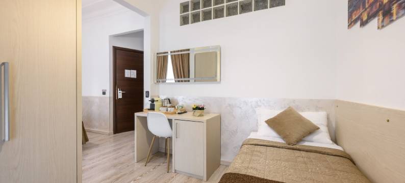 莱恩佐柯拉套房民宿(Cola di Rienzo Suite Guest House)图片