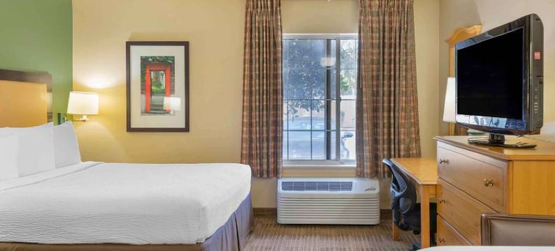 底特律奥本希尔斯大学路美国长住酒店(Extended Stay America Suites - Auburn Hills - University Drive)图片