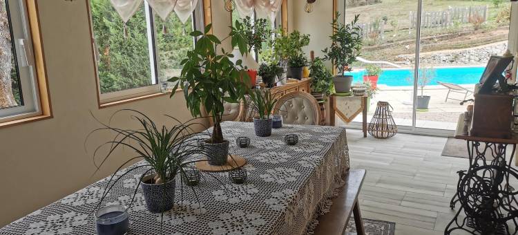 纳特和帕特的3柏树田园(Domaine des 3 CYPRÈS Chambre Pivoine Chez Nath & Pat)图片