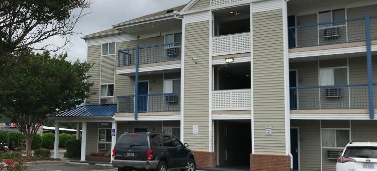 费耶特维尔, 北卡 - 6号长住酒店 - 自由堡地区(Studio 6 Extended Stay - Fayetteville, NC - Fort Liberty Area)图片