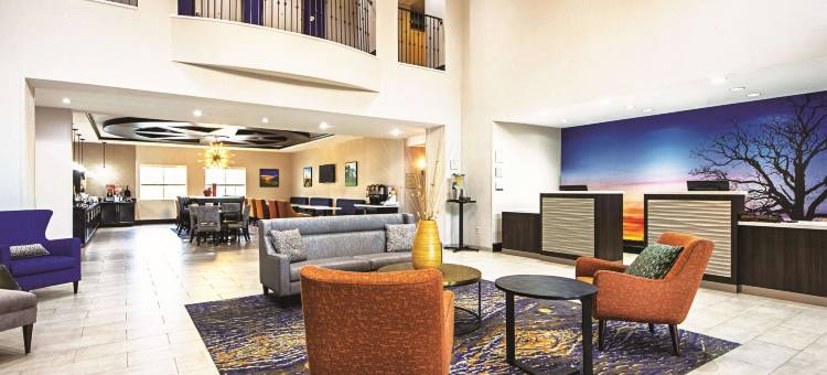 麦金尼拉昆塔温德姆套房酒店(La Quinta Inn & Suites by Wyndham McKinney)图片