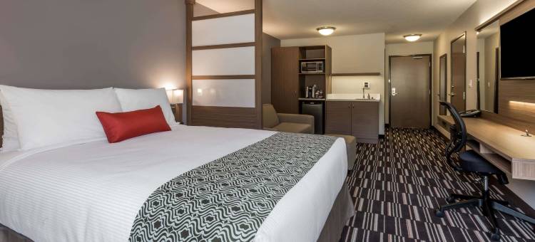 基茨马特麦客达套房酒店(Microtel Inn & Suites by Wyndham Kitimat)图片