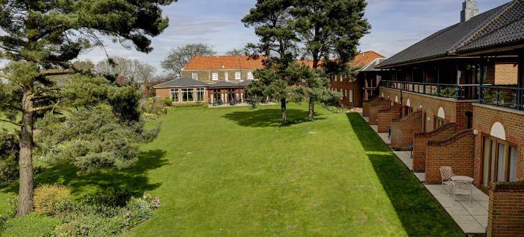 骑士山Spa酒店，贝斯特韦斯特品质精选(Knights Hill Hotel & Spa)图片